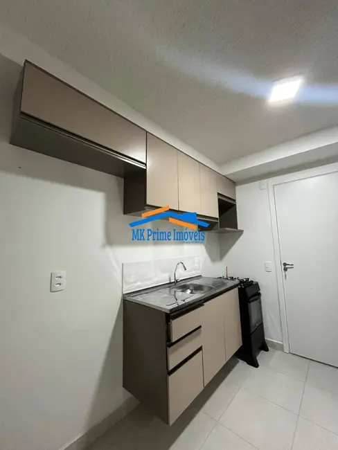 Foto 2 de Apartamento com 1 quarto para alugar, 27m2 em Parque Industrial Tomas Edson, São Paulo - SP