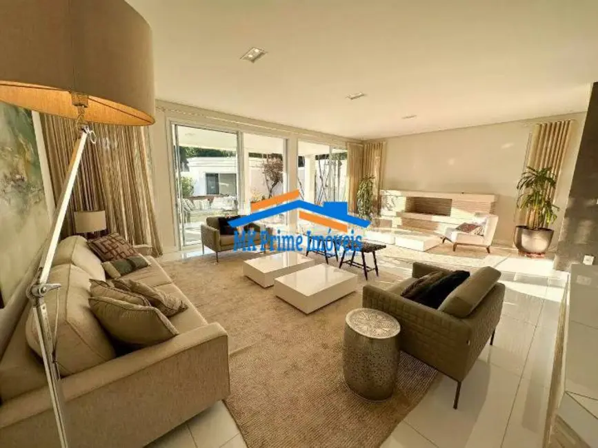 Foto 2 de Casa de Condomínio com 4 quartos para alugar, 525m2 em Barueri - SP