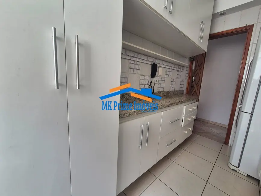 Apartamento com 2 quartos para alugar, 51m2 em Santa Maria, Osasco - SP - imagem 4 Foto 4 de Apartamento com 2 quartos para alugar, 51m2 em Santa Maria, Osasco - SP