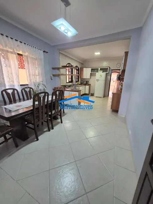 Foto 8 de Sobrado com 3 quartos à venda, 237m2 em Bela Vista, Osasco - SP