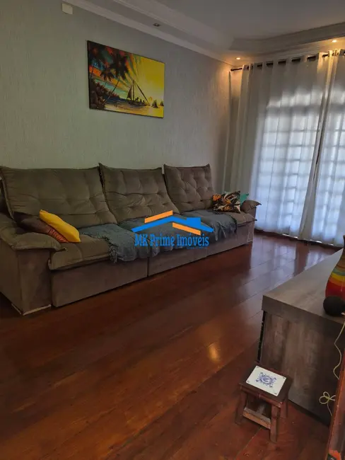 Foto 3 de Sobrado com 3 quartos à venda, 237m2 em Bela Vista, Osasco - SP