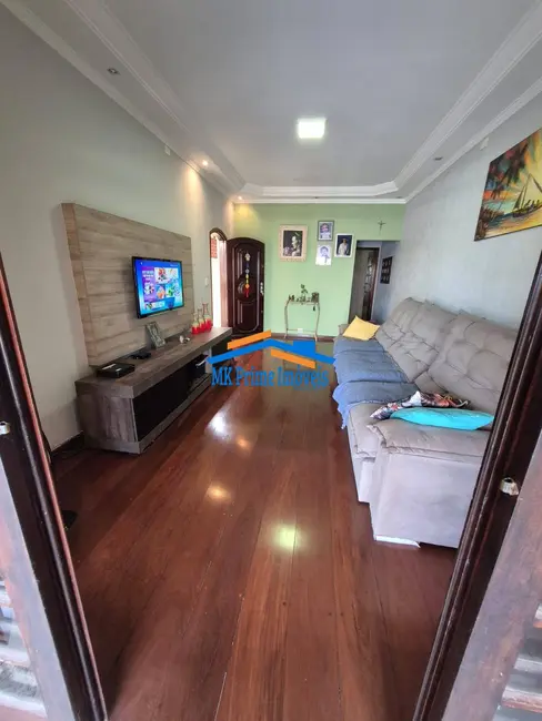 Foto 1 de Sobrado com 3 quartos à venda, 237m2 em Bela Vista, Osasco - SP