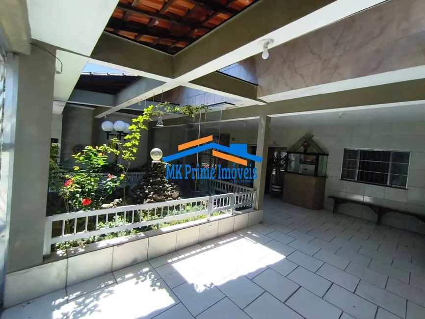 Casa com 6 quartos à venda, 199m2 em Mongagua - SP - imagem 9 Foto 9 de Casa com 6 quartos à venda, 199m2 em Mongagua - SP