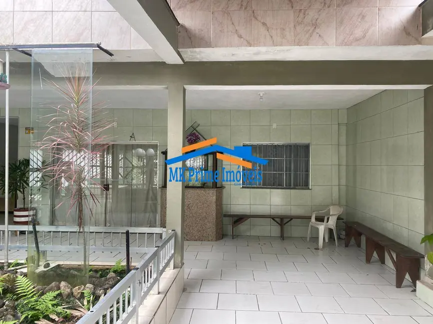 Foto 2 de Casa com 6 quartos à venda, 199m2 em Mongagua - SP