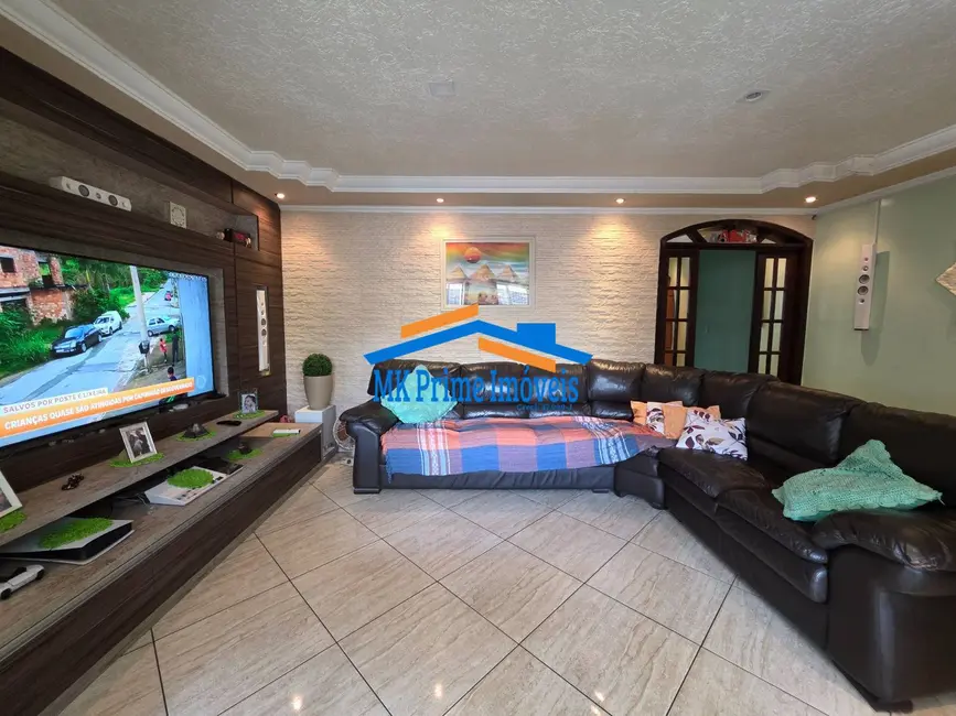 Foto 2 de Casa com 3 quartos à venda e para alugar, 230m2 em Santo Antônio, Osasco - SP