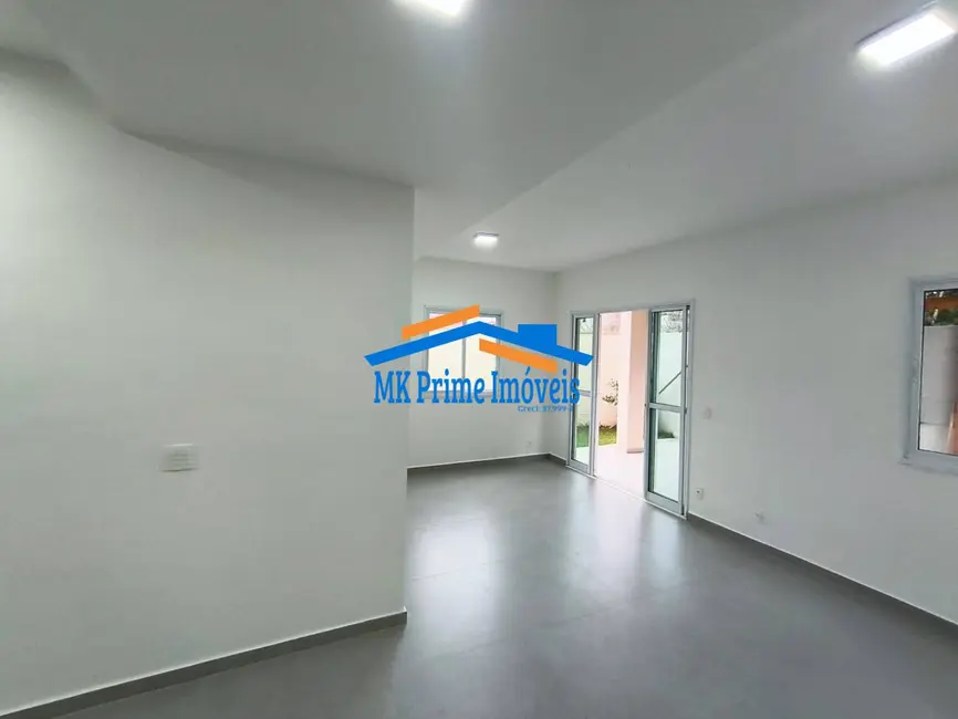 Casa de Condomínio com 3 quartos à venda, 170m2 em Jardim da Glória, Cotia - SP - imagem 6 Foto 6 de Casa de Condomínio com 3 quartos à venda, 170m2 em Jardim da Glória, Cotia - SP