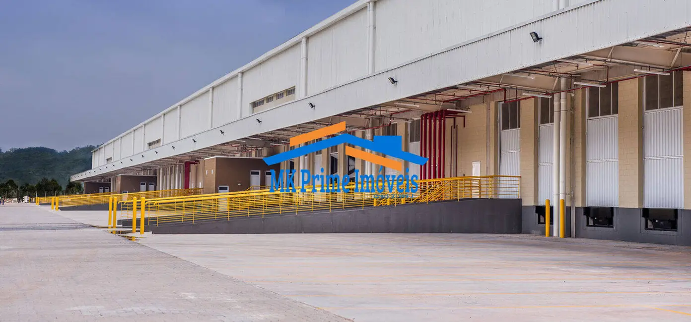 Foto 1 de Armazém / Galpão para alugar, 5422m2 em Embu Das Artes - SP