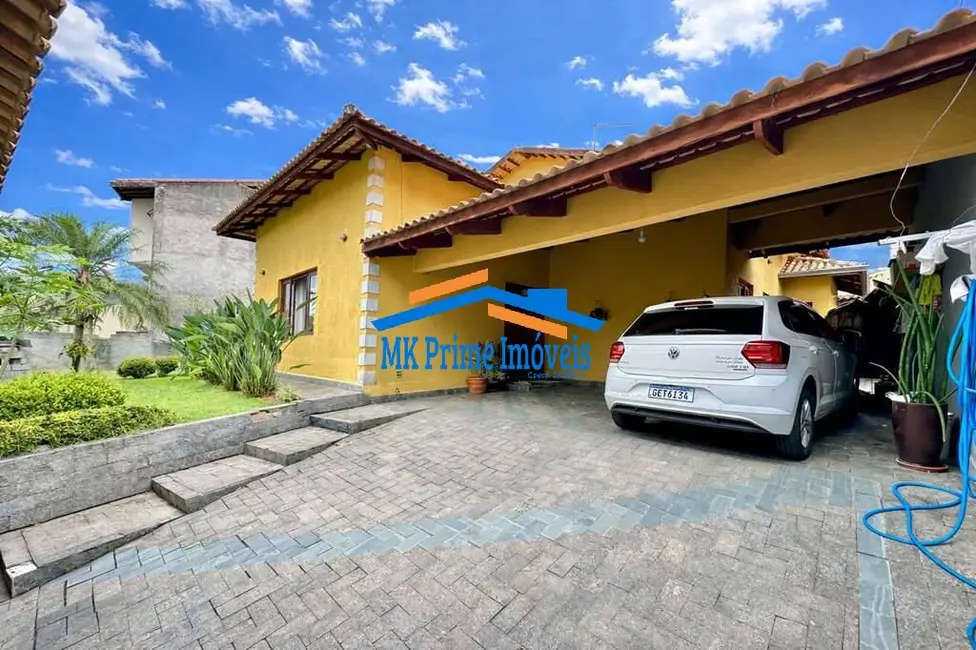 Foto 1 de Casa com 3 quartos à venda, 280m2 em Outeiro de Passárgada, Cotia - SP