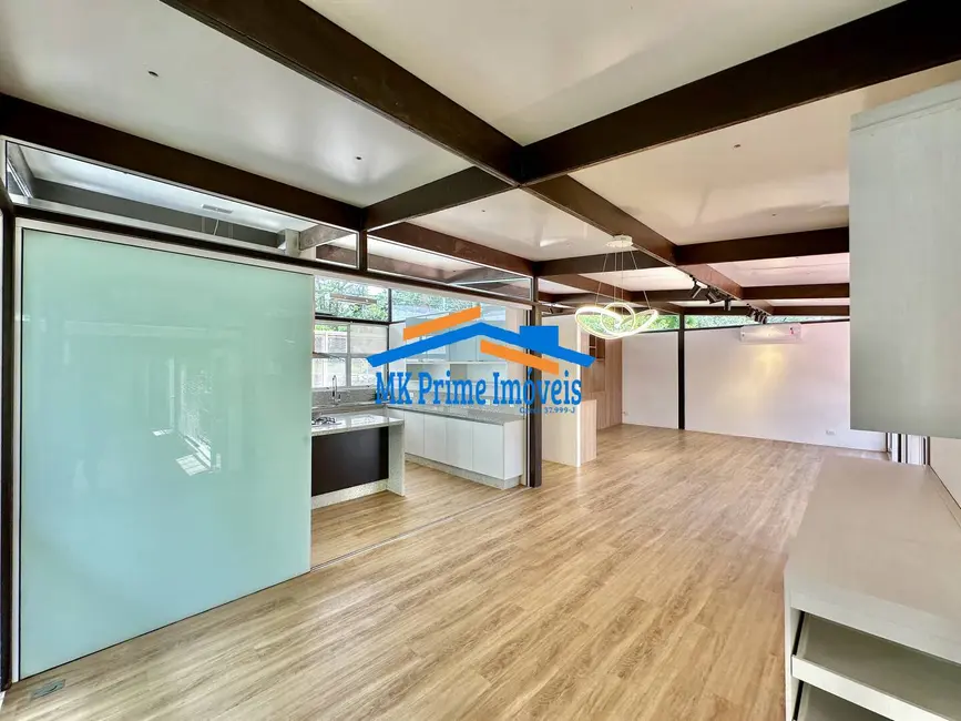 Foto 9 de Casa de Condomínio com 3 quartos à venda, 345m2 em Vila Santo Antônio, Cotia - SP