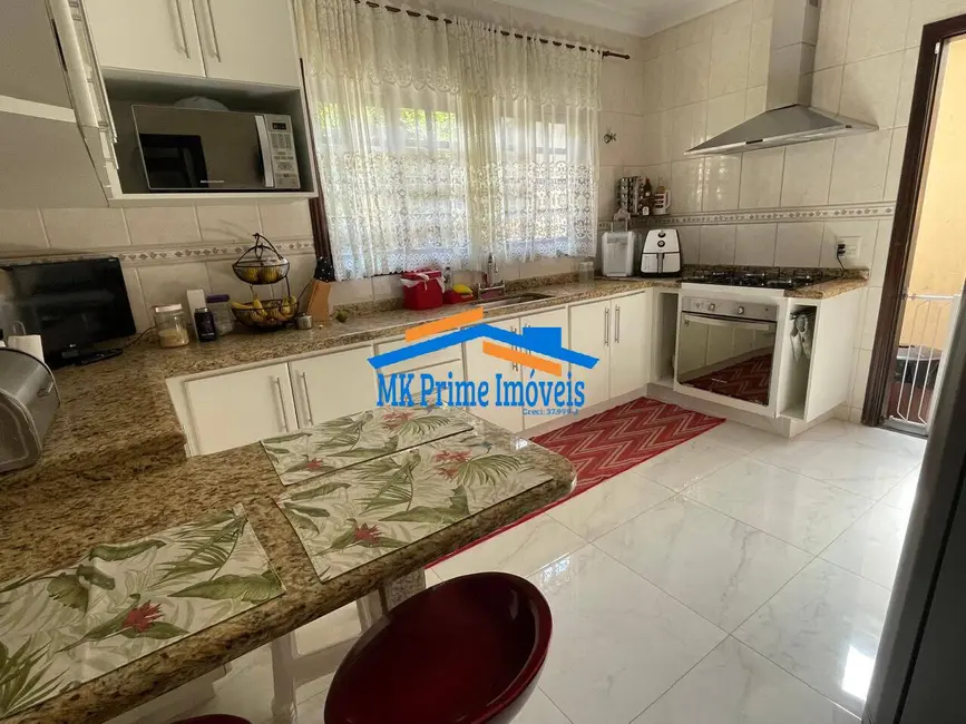 Foto 6 de Sobrado com 4 quartos à venda, 380m2 em City Bussocaba, Osasco - SP