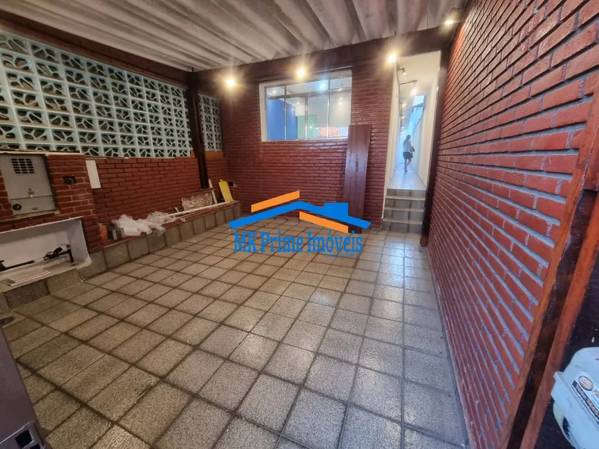 Foto 2 de Sobrado com 2 quartos à venda, 190m2 em Santo Antônio, Osasco - SP