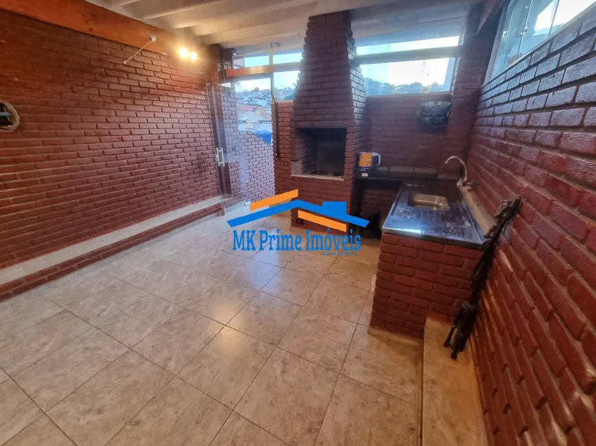 Foto 1 de Sobrado com 2 quartos à venda, 190m2 em Santo Antônio, Osasco - SP