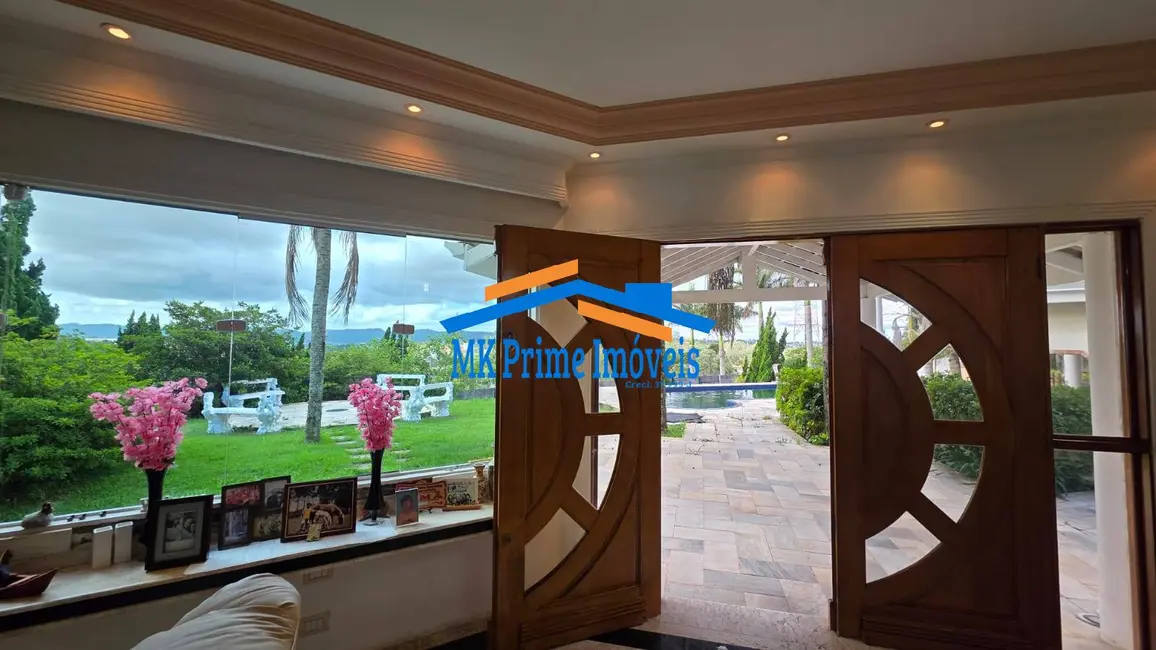 Foto 3 de Casa com 3 quartos à venda, 521m2 em Portal Roselândia, Cotia - SP