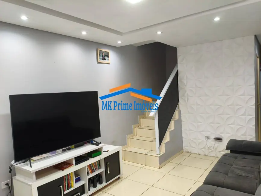 Foto 1 de Casa com 2 quartos à venda, 60m2 em Parque Mira Flores,  - SP