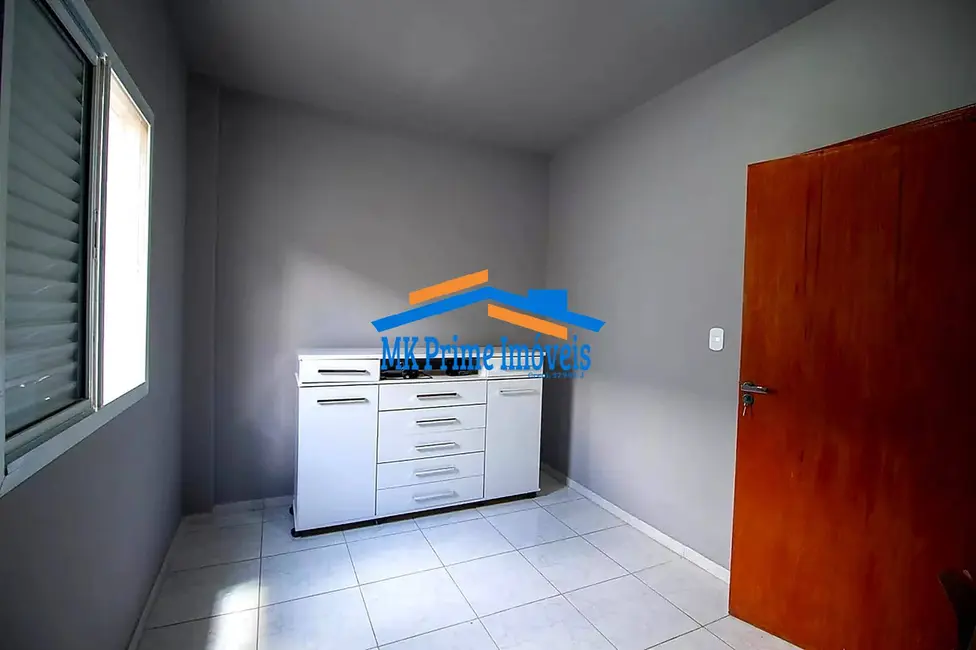 Foto 8 de Casa de Condomínio com 2 quartos à venda, 72m2 em Jardim Karolyne, Votorantim - SP