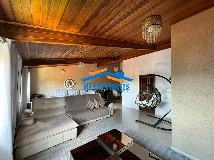 Casa com 3 quartos à venda, 270m2 em Jardim das Flores, Cotia - SP - imagem 8 Foto 8 de Casa com 3 quartos à venda, 270m2 em Jardim das Flores, Cotia - SP