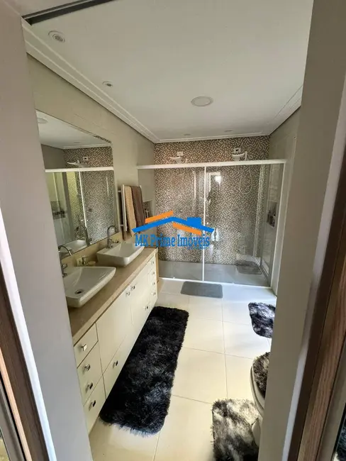 Casa com 3 quartos à venda, 270m2 em Jardim das Flores, Cotia - SP - imagem 4 Foto 4 de Casa com 3 quartos à venda, 270m2 em Jardim das Flores, Cotia - SP