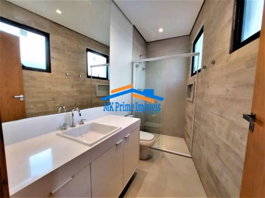 Foto 7 de Sobrado com 5 quartos para alugar, 450m2 em Jardim Guedala, São Paulo - SP