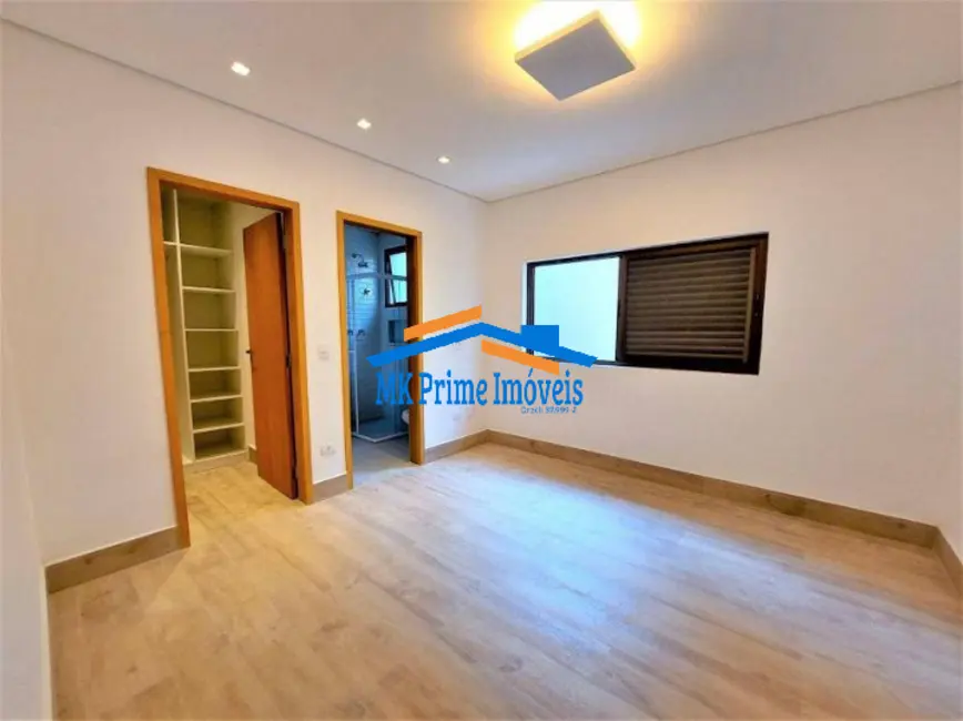 Foto 9 de Sobrado com 5 quartos para alugar, 450m2 em Jardim Guedala, São Paulo - SP