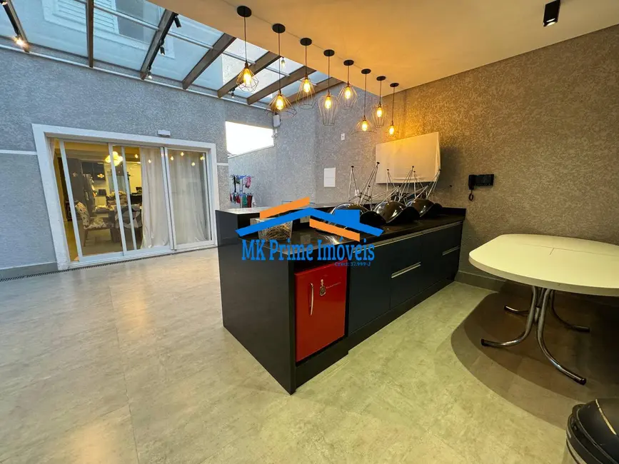 Foto 1 de Sobrado com 3 quartos à venda, 322m2 em Adalgisa, Osasco - SP