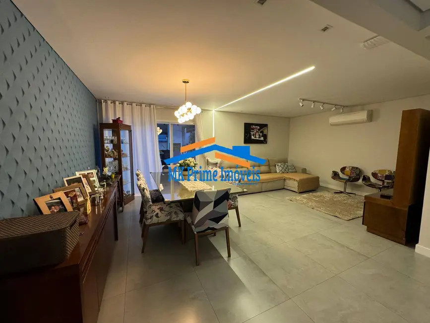 Foto 5 de Sobrado com 3 quartos à venda, 322m2 em Adalgisa, Osasco - SP