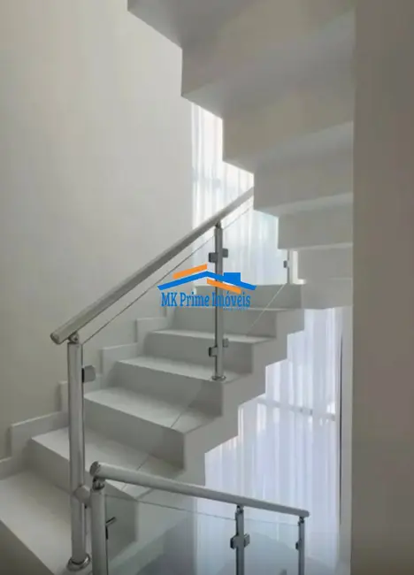 Casa com 3 quartos à venda, 270m2 em Aldeia da Serra, Barueri - SP - imagem 8 Foto 8 de Casa com 3 quartos à venda, 270m2 em Aldeia da Serra, Barueri - SP