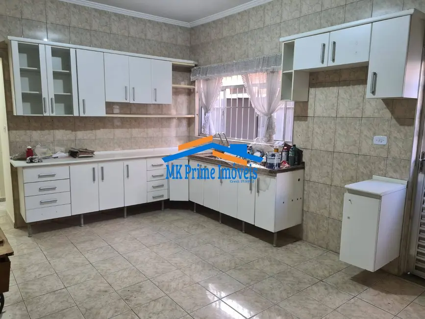 Foto 3 de Casa com 3 quartos à venda, 179m2 em Jardim Elvira, Osasco - SP