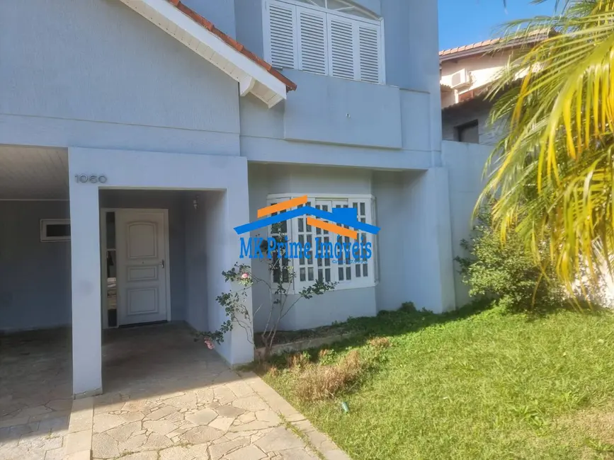 Foto 2 de Casa com 4 quartos à venda e para alugar, 350m2 em Barueri - SP