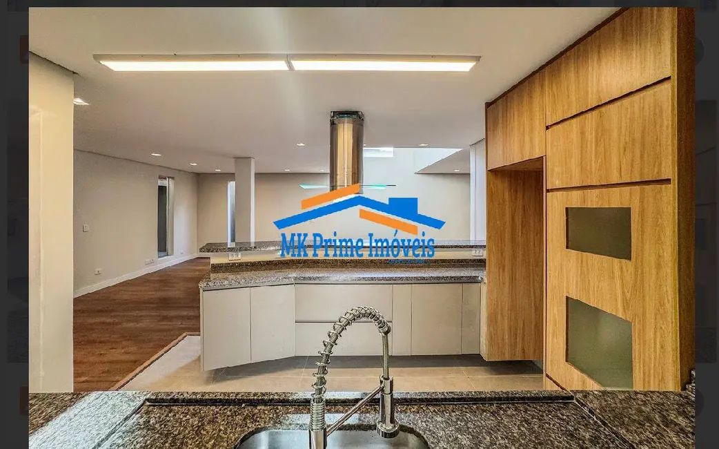 Casa com 3 quartos à venda, 215m2 em Transurb, Itapevi - SP - imagem 9 Foto 9 de Casa com 3 quartos à venda, 215m2 em Transurb, Itapevi - SP