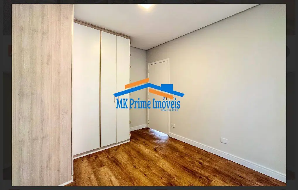 Casa com 3 quartos à venda, 215m2 em Transurb, Itapevi - SP - imagem 8 Foto 8 de Casa com 3 quartos à venda, 215m2 em Transurb, Itapevi - SP