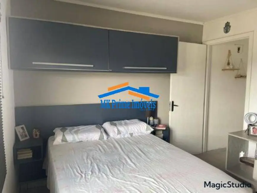 Foto 9 de Sobrado com 4 quartos para alugar, 256m2 em Quitaúna, Osasco - SP