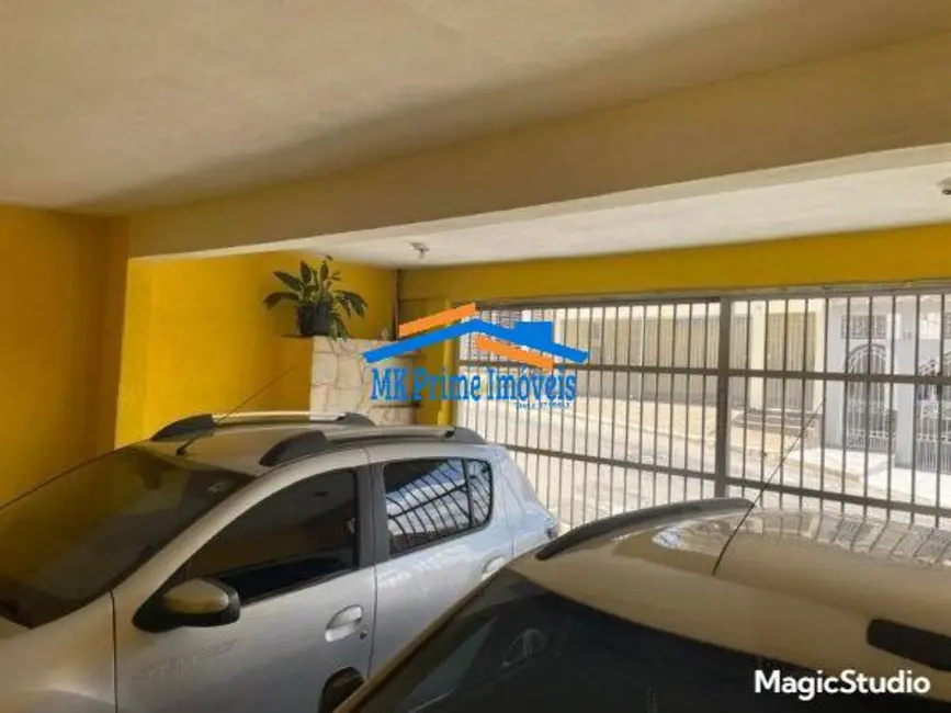 Foto 3 de Sobrado com 4 quartos para alugar, 256m2 em Quitaúna, Osasco - SP
