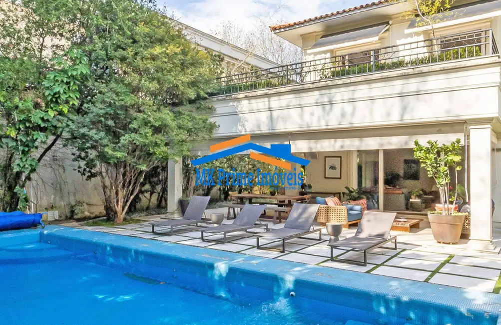 Sobrado com 4 quartos à venda, 580m2 em Jardim América, São Paulo - SP - imagem 2 Foto 2 de Sobrado com 4 quartos à venda, 580m2 em Jardim América, São Paulo - SP