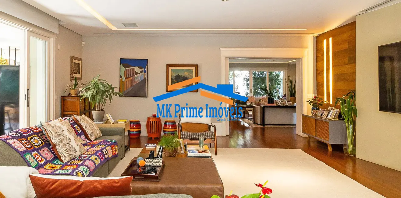 Sobrado com 4 quartos à venda, 580m2 em Jardim América, São Paulo - SP - imagem 7 Foto 7 de Sobrado com 4 quartos à venda, 580m2 em Jardim América, São Paulo - SP