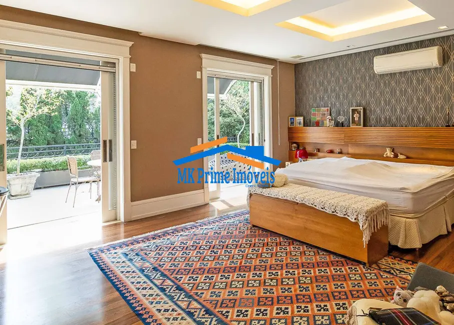 Sobrado com 4 quartos à venda, 580m2 em Jardim América, São Paulo - SP - imagem 6 Foto 6 de Sobrado com 4 quartos à venda, 580m2 em Jardim América, São Paulo - SP