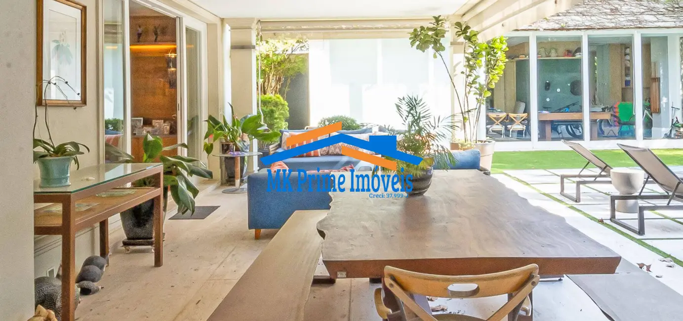 Sobrado com 4 quartos à venda, 580m2 em Jardim América, São Paulo - SP - imagem 3 Foto 3 de Sobrado com 4 quartos à venda, 580m2 em Jardim América, São Paulo - SP