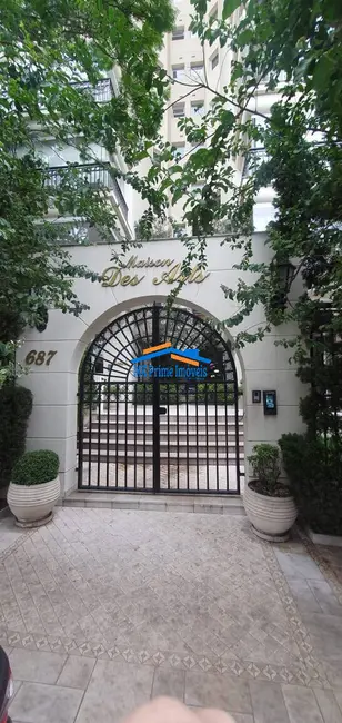 Apartamento com 4 quartos à venda, 212m2 em Vila Nova Conceição, São Paulo - SP - imagem 4 Foto 4 de Apartamento com 4 quartos à venda, 212m2 em Vila Nova Conceição, São Paulo - SP