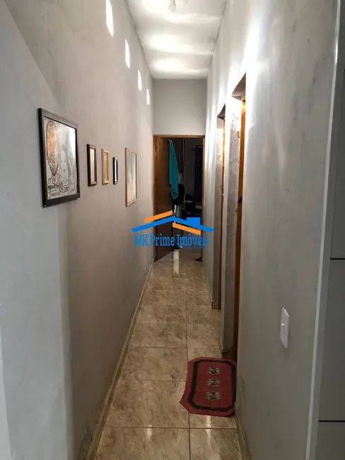 Foto 4 de Casa com 2 quartos à venda, 182m2 em Caputera, Cotia - SP