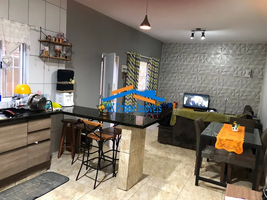 Foto 1 de Casa com 2 quartos à venda, 182m2 em Caputera, Cotia - SP