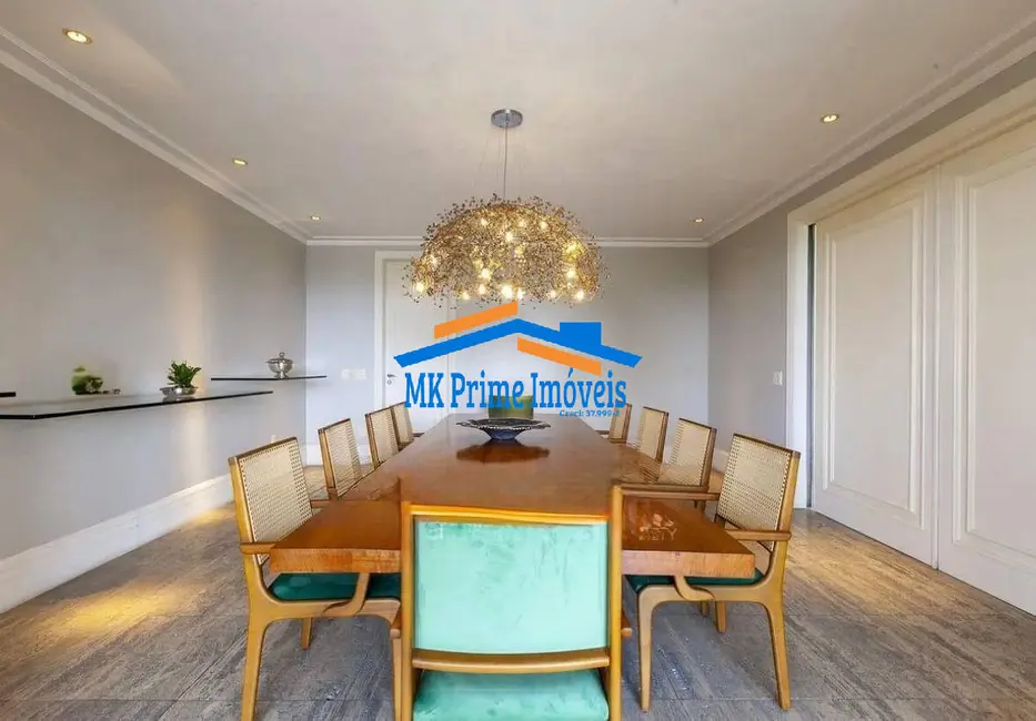 Foto 2 de Sobrado com 4 quartos à venda, 738m2 em Jardim Everest, São Paulo - SP