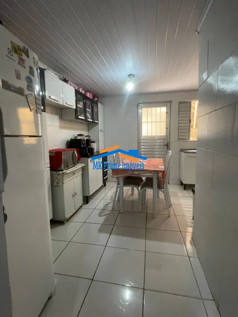 Foto 1 de Sobrado à venda em Jardim Itacolomi, Itapevi - SP