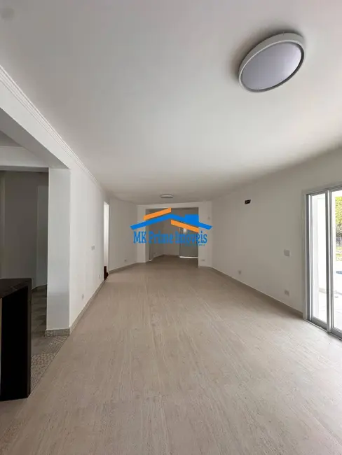 Foto 6 de Casa de Condomínio com 3 quartos à venda, 400m2 em Guararema - SP