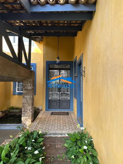 Casa de Condomínio com 4 quartos à venda, 700m2 em Barueri - SP - imagem 2 Foto 2 de Casa de Condomínio com 4 quartos à venda, 700m2 em Barueri - SP