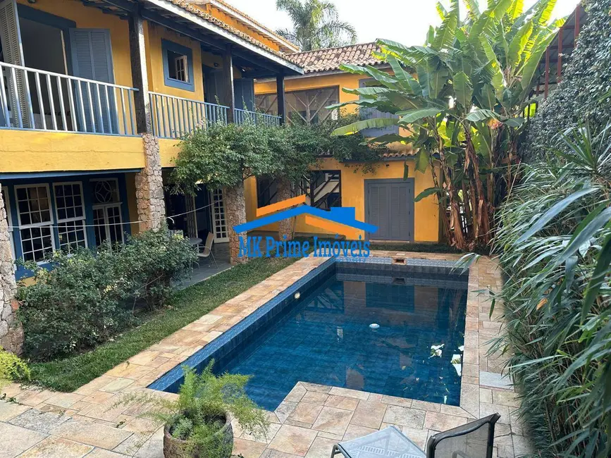 Casa de Condomínio com 4 quartos à venda, 700m2 em Barueri - SP - imagem 1 Foto 1 de Casa de Condomínio com 4 quartos à venda, 700m2 em Barueri - SP