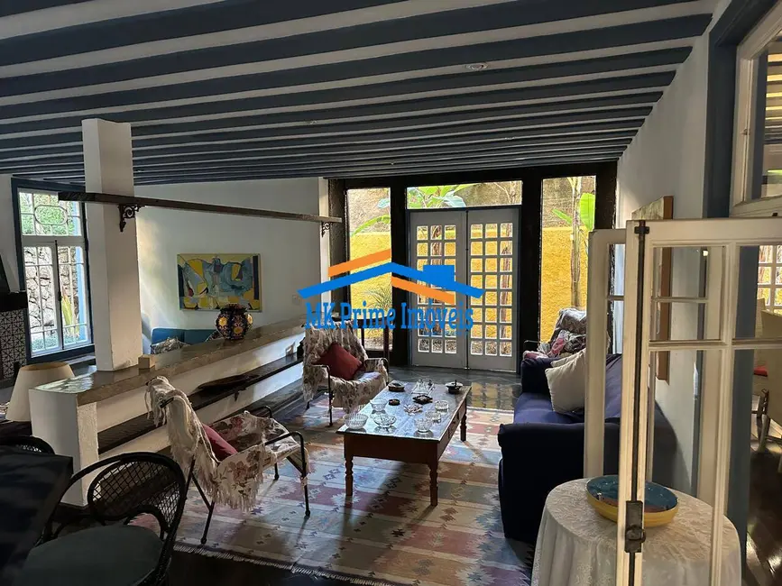 Casa de Condomínio com 4 quartos à venda, 700m2 em Barueri - SP - imagem 6 Foto 6 de Casa de Condomínio com 4 quartos à venda, 700m2 em Barueri - SP