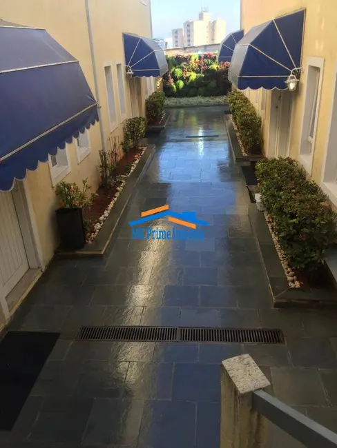 Foto 4 de Casa de Condomínio com 2 quartos para alugar, 90m2 em Quitaúna, Osasco - SP