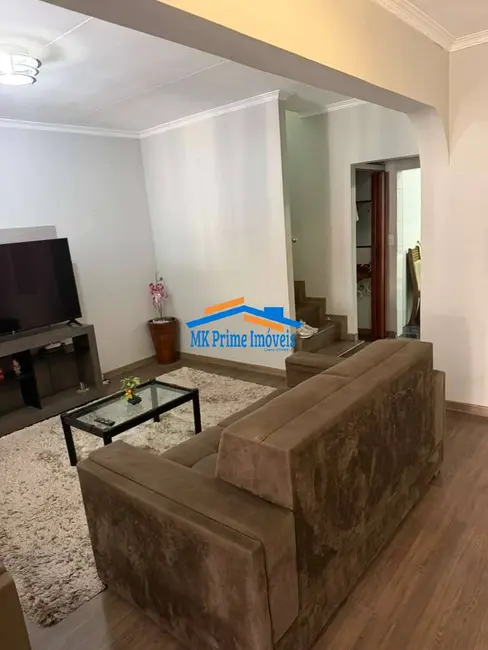 Foto 4 de Sobrado com 3 quartos à venda, 245m2 em Metalúrgicos, Osasco - SP