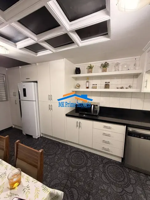 Foto 6 de Sobrado com 3 quartos à venda, 245m2 em Metalúrgicos, Osasco - SP
