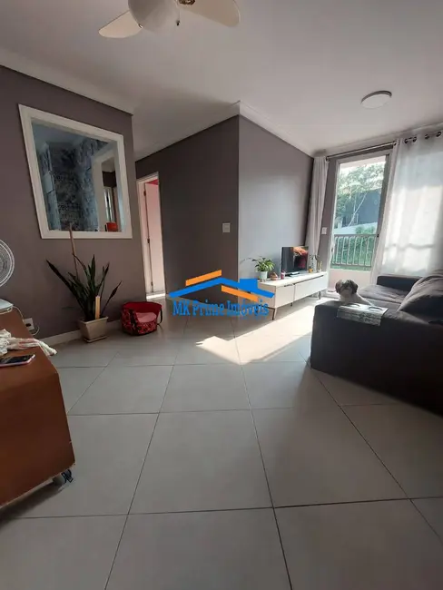 Foto 2 de Apartamento com 2 quartos à venda, 50m2 em Vila Caldas, Carapicuiba - SP