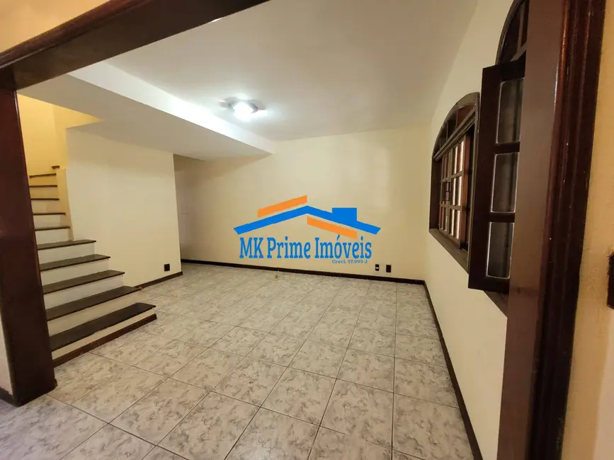 Foto 2 de Sobrado com 3 quartos à venda, 125m2 em Cidade das Flores, Osasco - SP